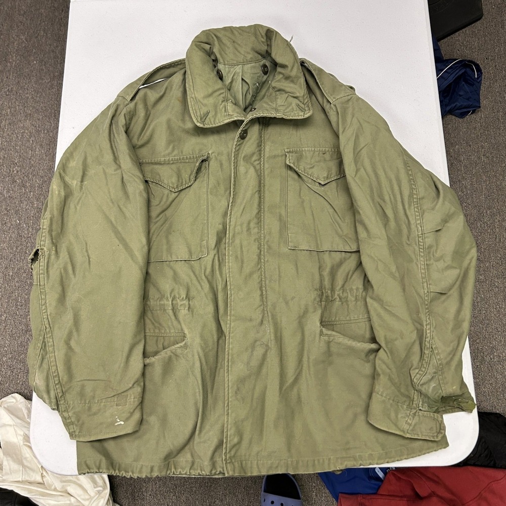 Military M-65 Field Jacket Mens Size M Olive Drab Green Distressed Vintage